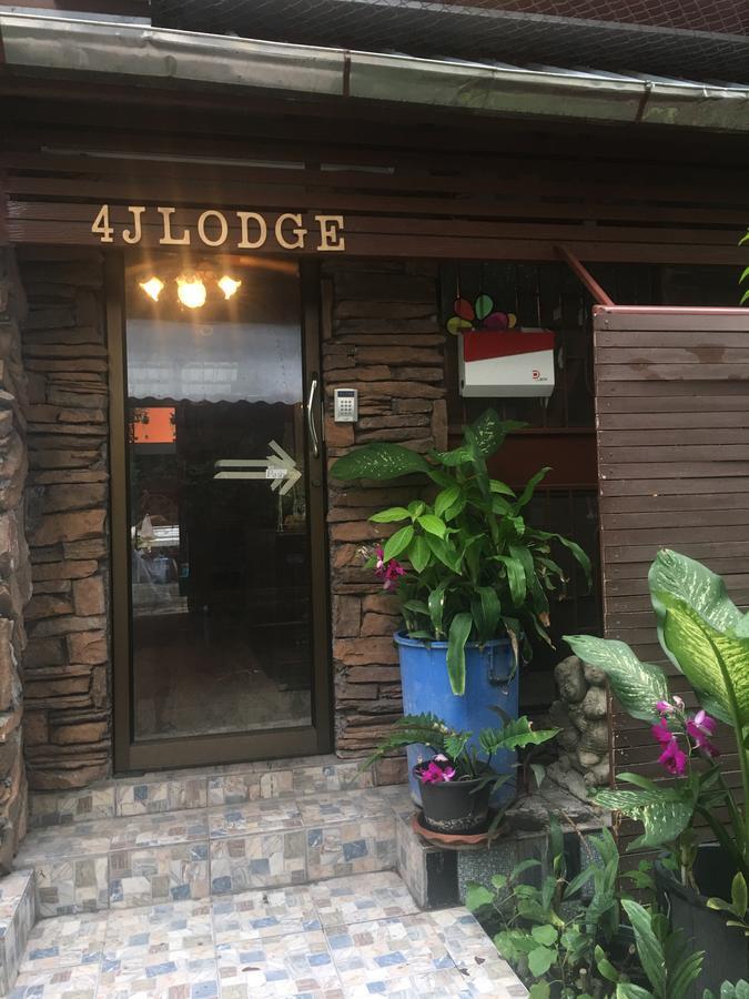 4J Lodge Bangkok Exterior photo